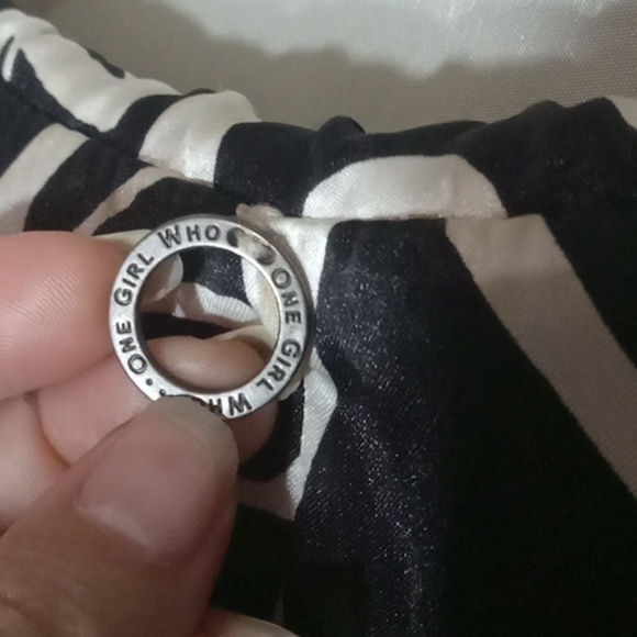 One girl who leather hooded vest women's small - Picture 3 of 7